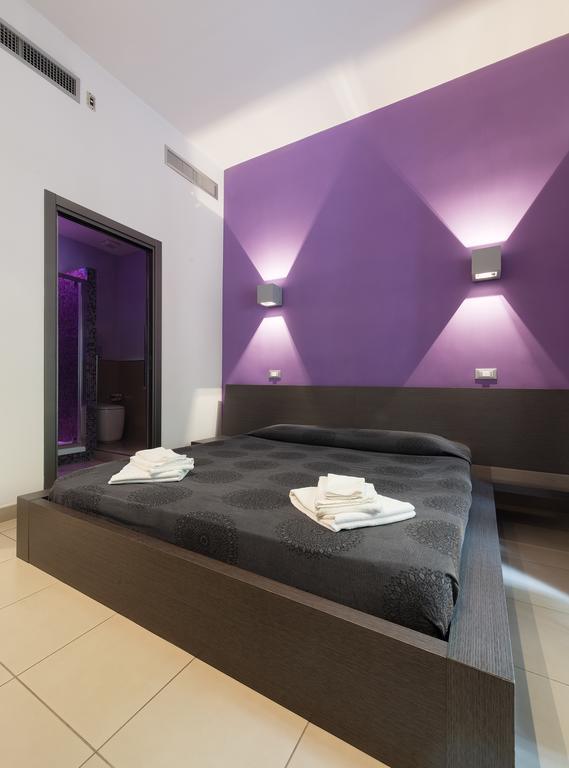 Chroma Suites Roma Quarto foto